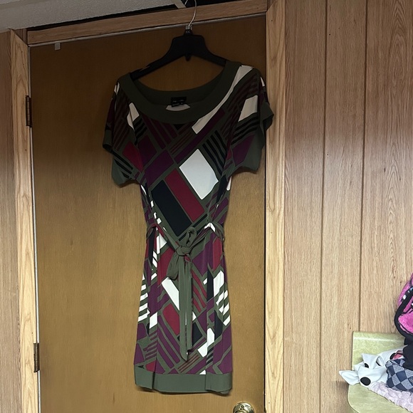 Geometric Patterned Dress - Multicolor - Picture 5 of 5